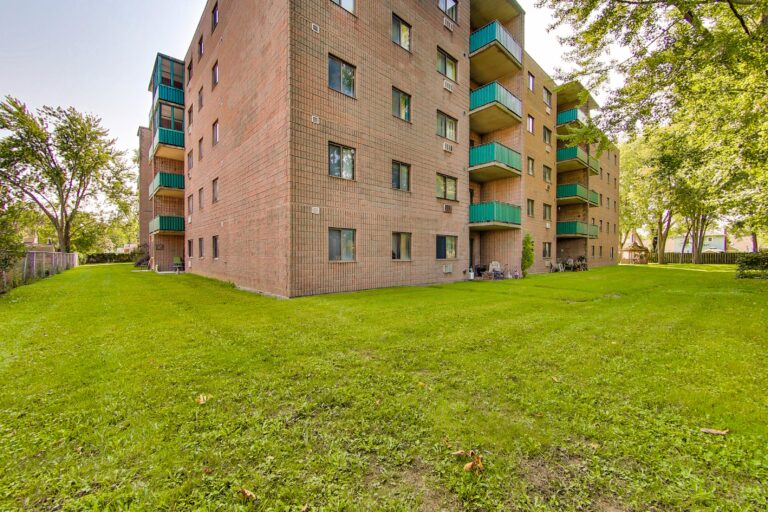 152 Thorold Road DeanHoltzPhotography 13 768x512