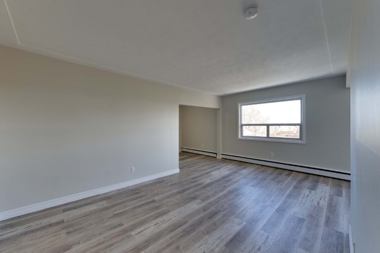 21 Stirling Avenue South DeanHoltzPhotography 17 768x512