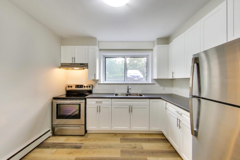 2150 Lilnac Court DeanHoltzPhotography 17 768x512