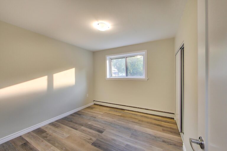 2150 Lilnac Court DeanHoltzPhotography 21 768x512