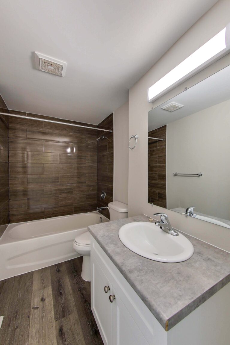 24 695 Wallace Street DeanHoltzPhotography 13 768x1152