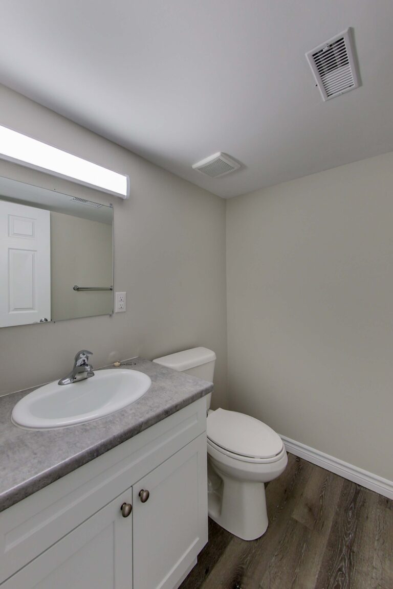 24 695 Wallace Street DeanHoltzPhotography 17 768x1152