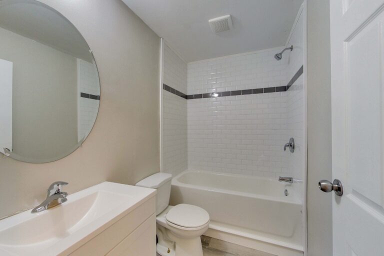 258 Pine Street DeanHoltzPhotography 28 768x512