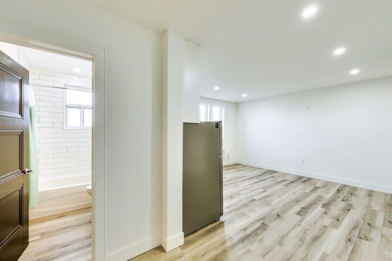 444 Park Street West DeanHoltzPhotography 19 1 768x512