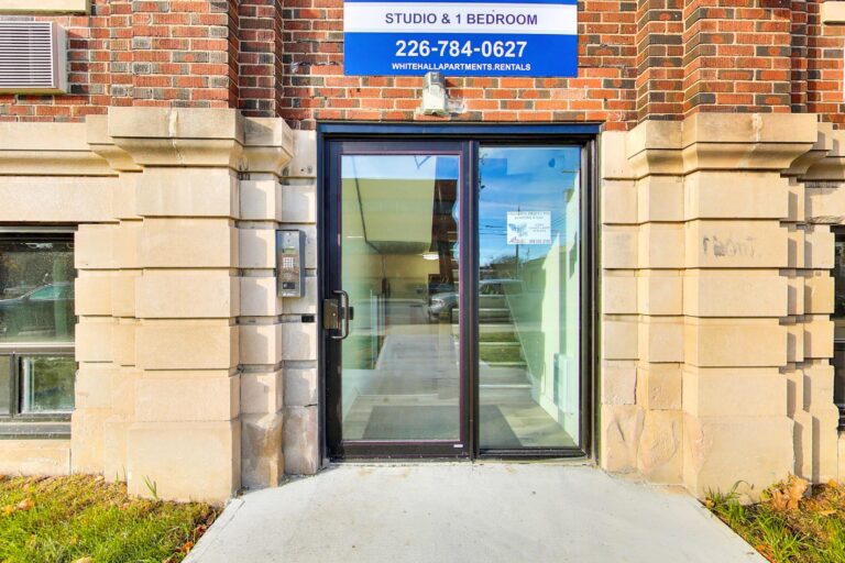 444 Park Street West DeanHoltzPhotography 4 768x512