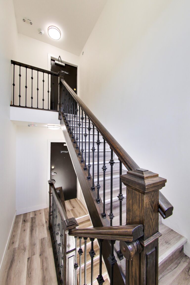 444 Park Street West DeanHoltzPhotography 9 768x1152