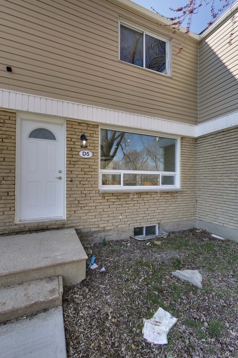 5D 351 Murray Drive DeanHoltzPhotography 1 768x1152