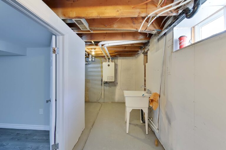 5D 351 Murray Drive DeanHoltzPhotography 19 768x512