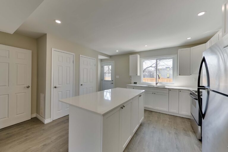 5D 351 Murray Drive DeanHoltzPhotography 6 768x512