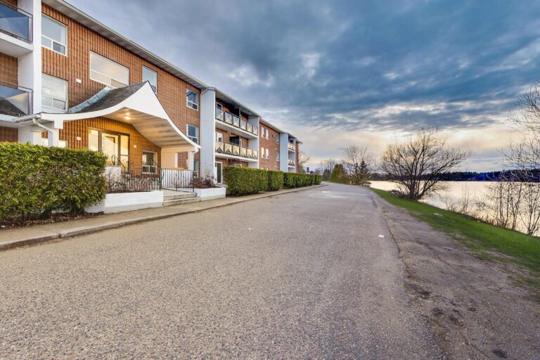 60 West Street DeanHoltzPhotography 17 1 768x512