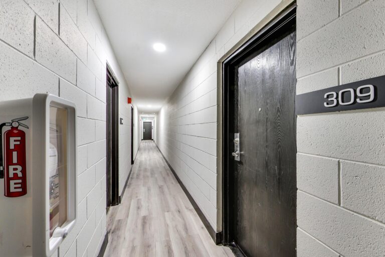 60 West Street DeanHoltzPhotography 27 1 768x512